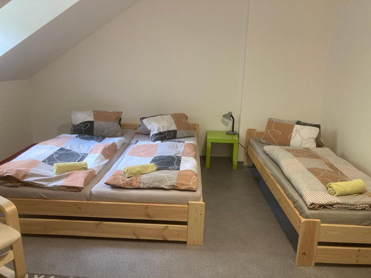 Apartman Restaurace Praha Daire Jetřichovice Dış mekan fotoğraf